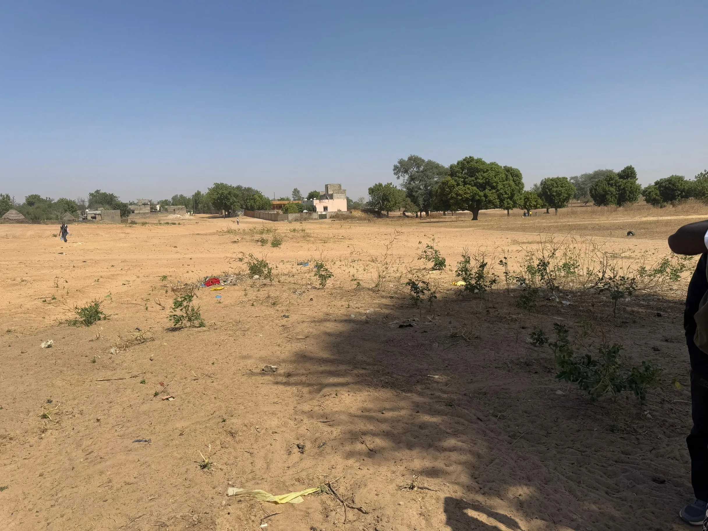 land 2